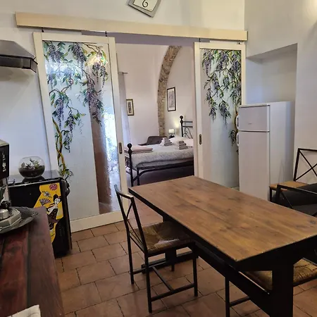 Mithra Hosting 3* Rome