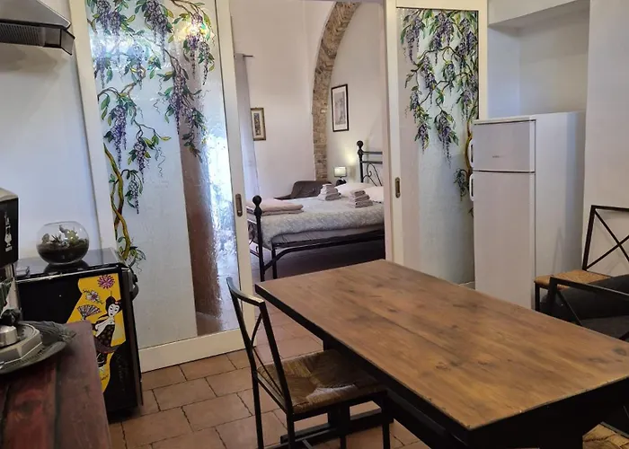 Mithra Hosting 3* Roma